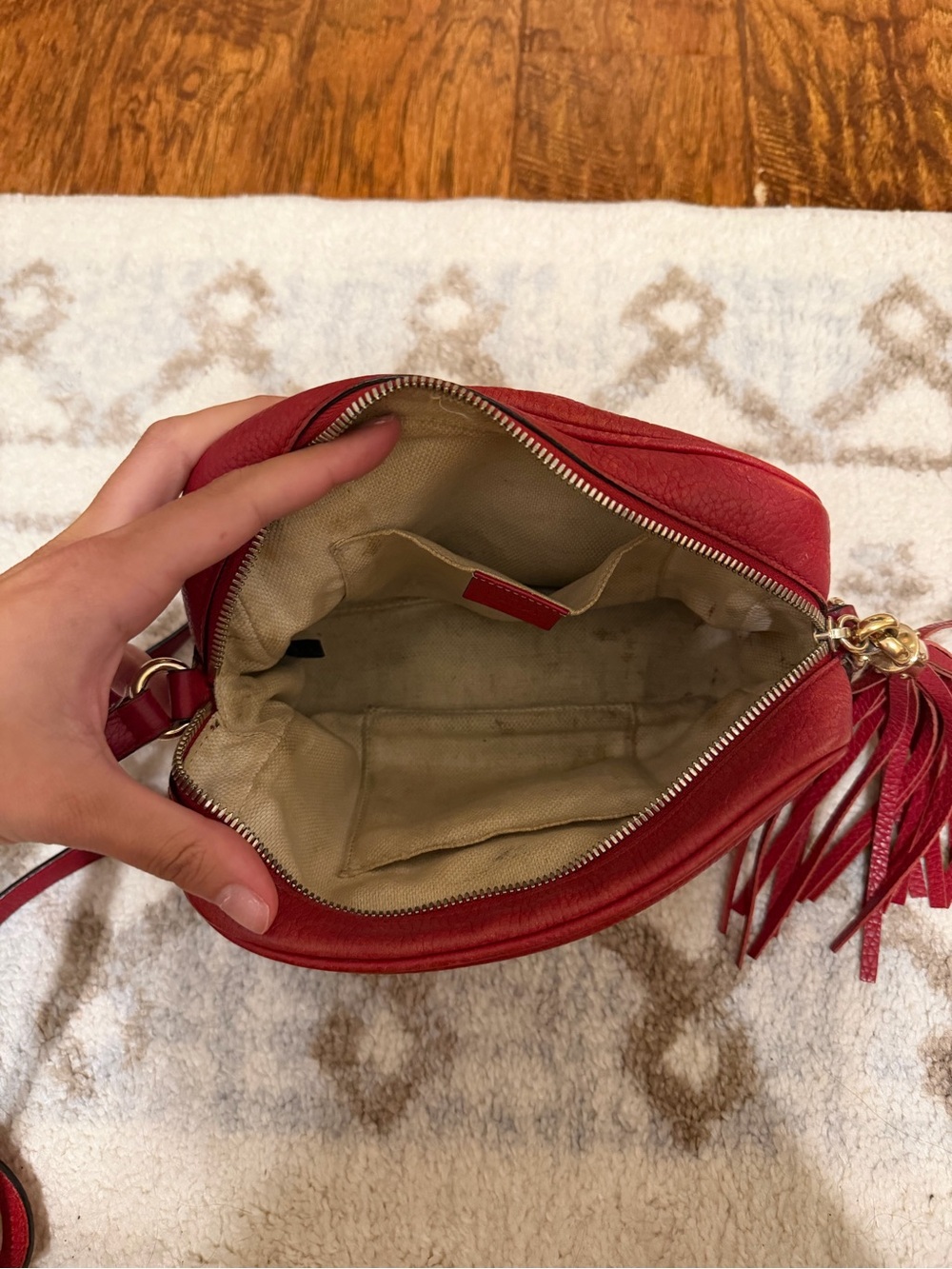 Gucci Red Pebbled Leather Crossbody with Tassel - Picture 4 of 5